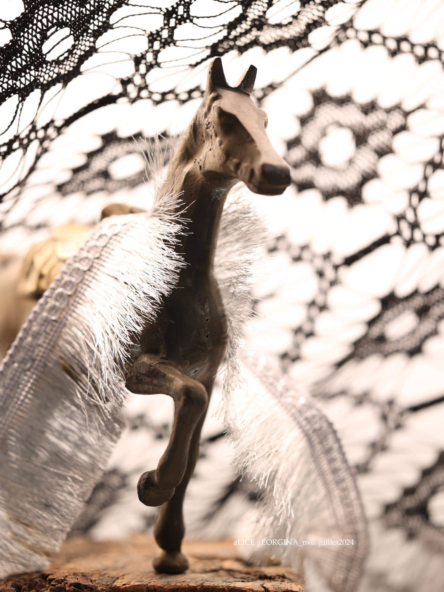 Arrangement d'objets chinés de seconde main, Bestiaire